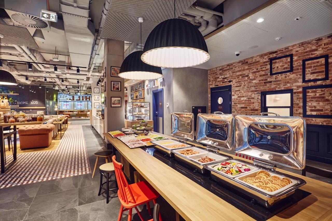 Ibis Styles Krakow Centrum Bagian luar foto