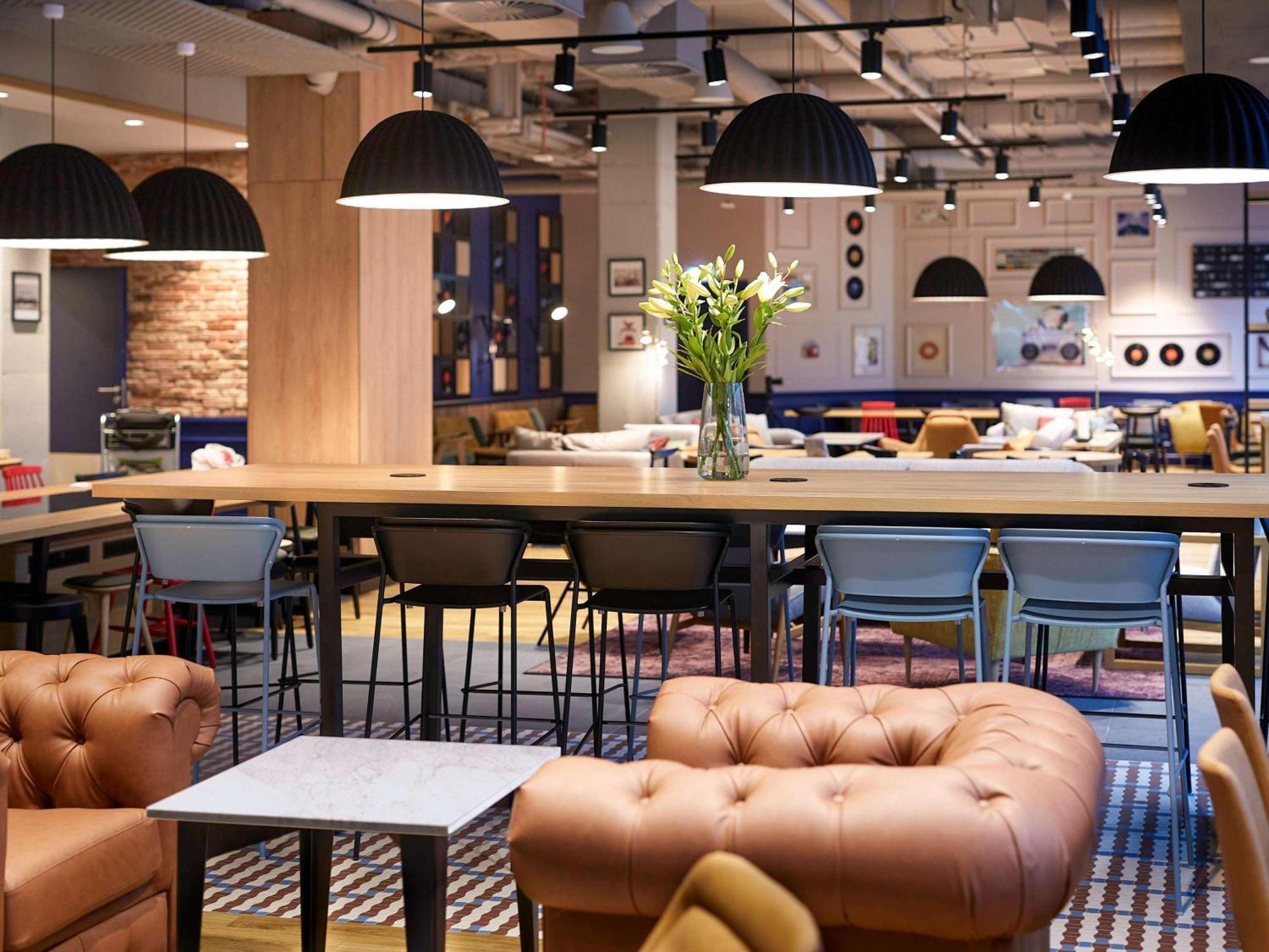 Ibis Styles Krakow Centrum Bagian luar foto